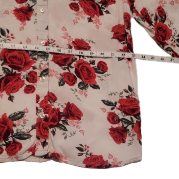 H&M Divided Rose Viscose Plus Size Blouse - Picture 8 of 12